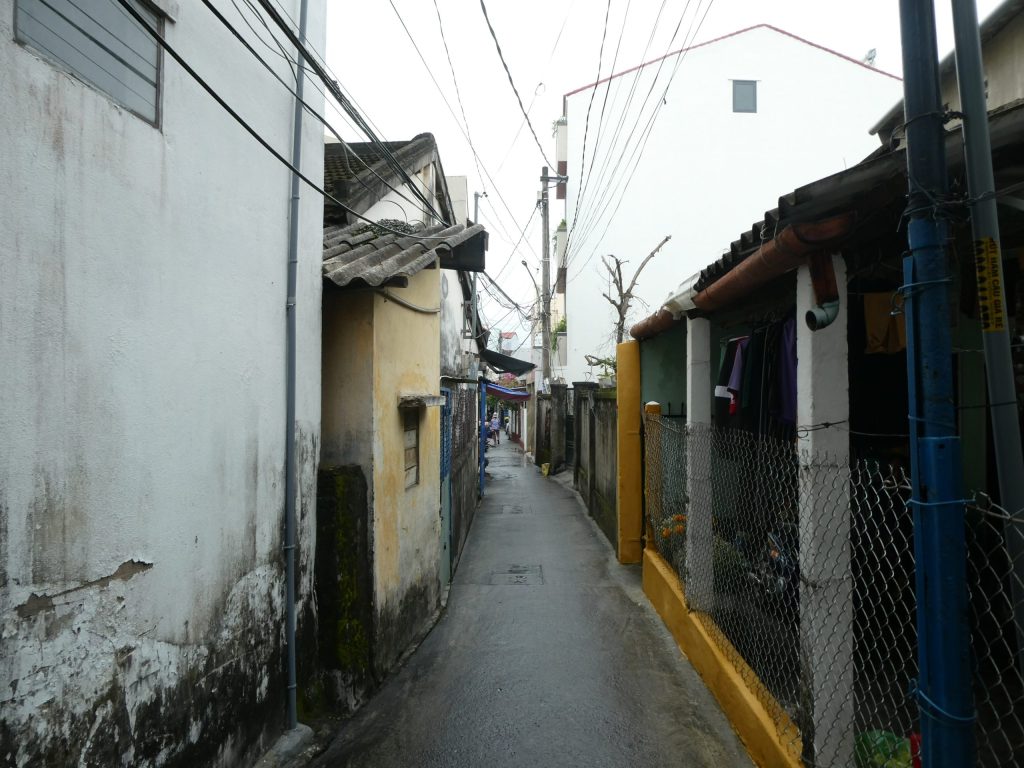 Hoi An alleyway