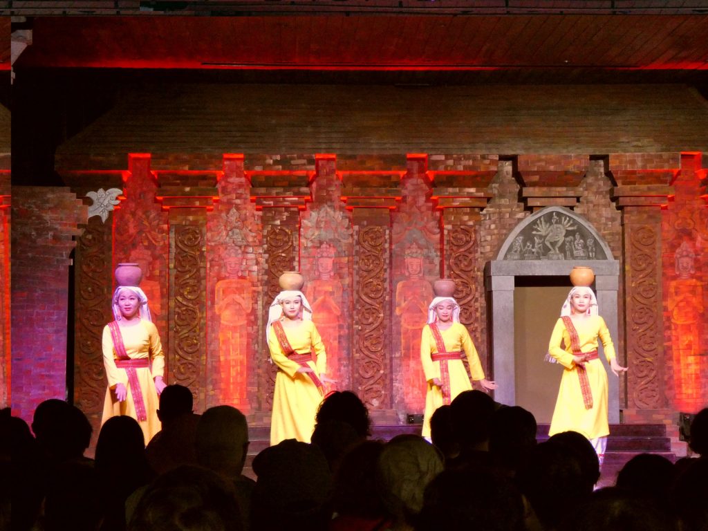 Champa Apsara Dance, My Son Sanctuary