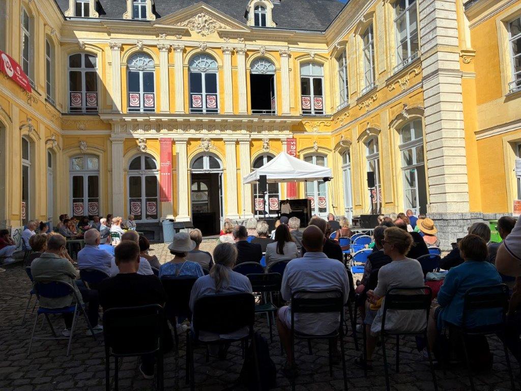 Free concert at Hotel de Guines, Arras