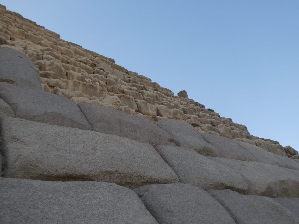 Pyramid of Menkaure, Giza