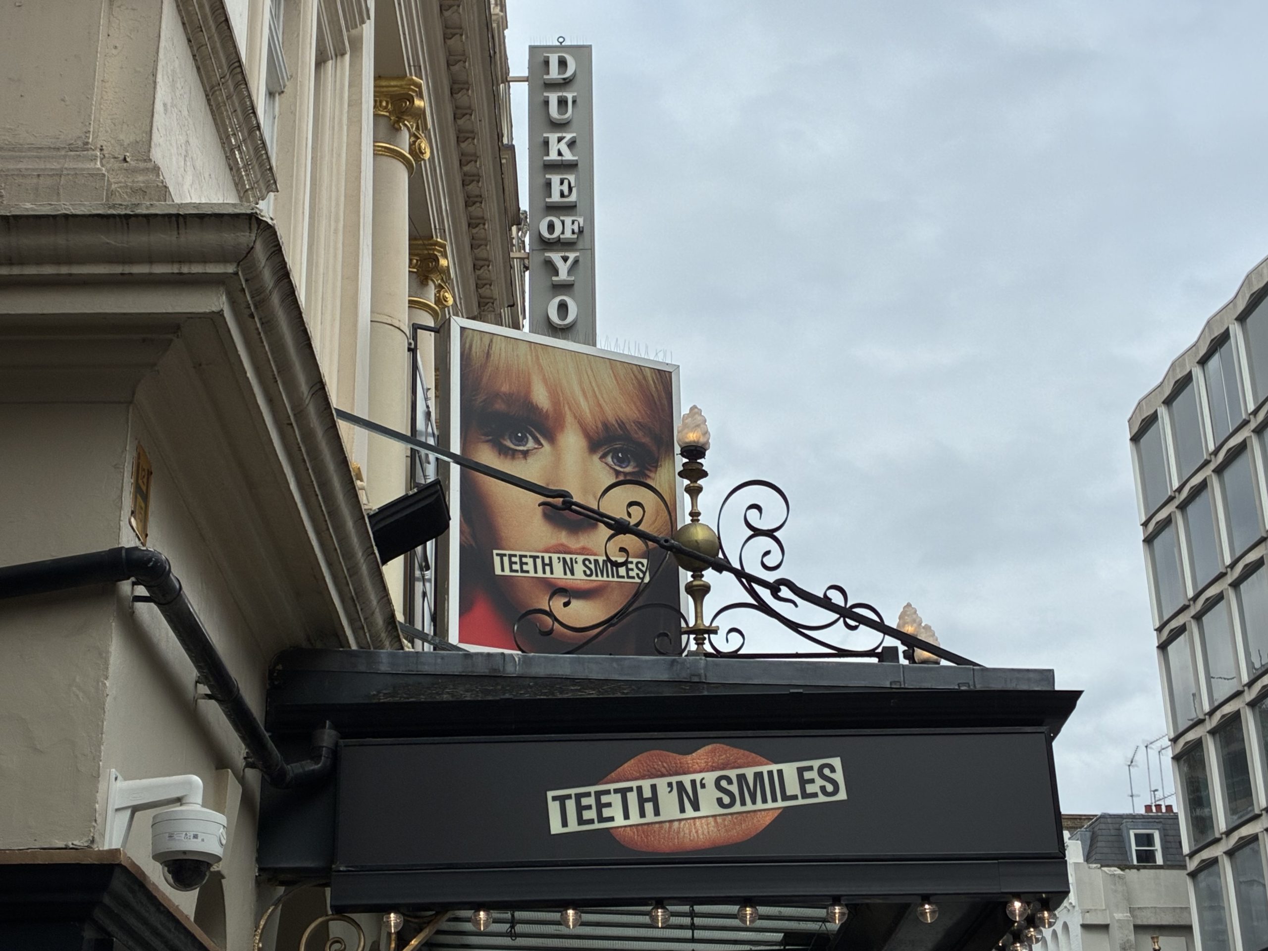 Teeth 'N' Smiles, Duke of York's Theatre