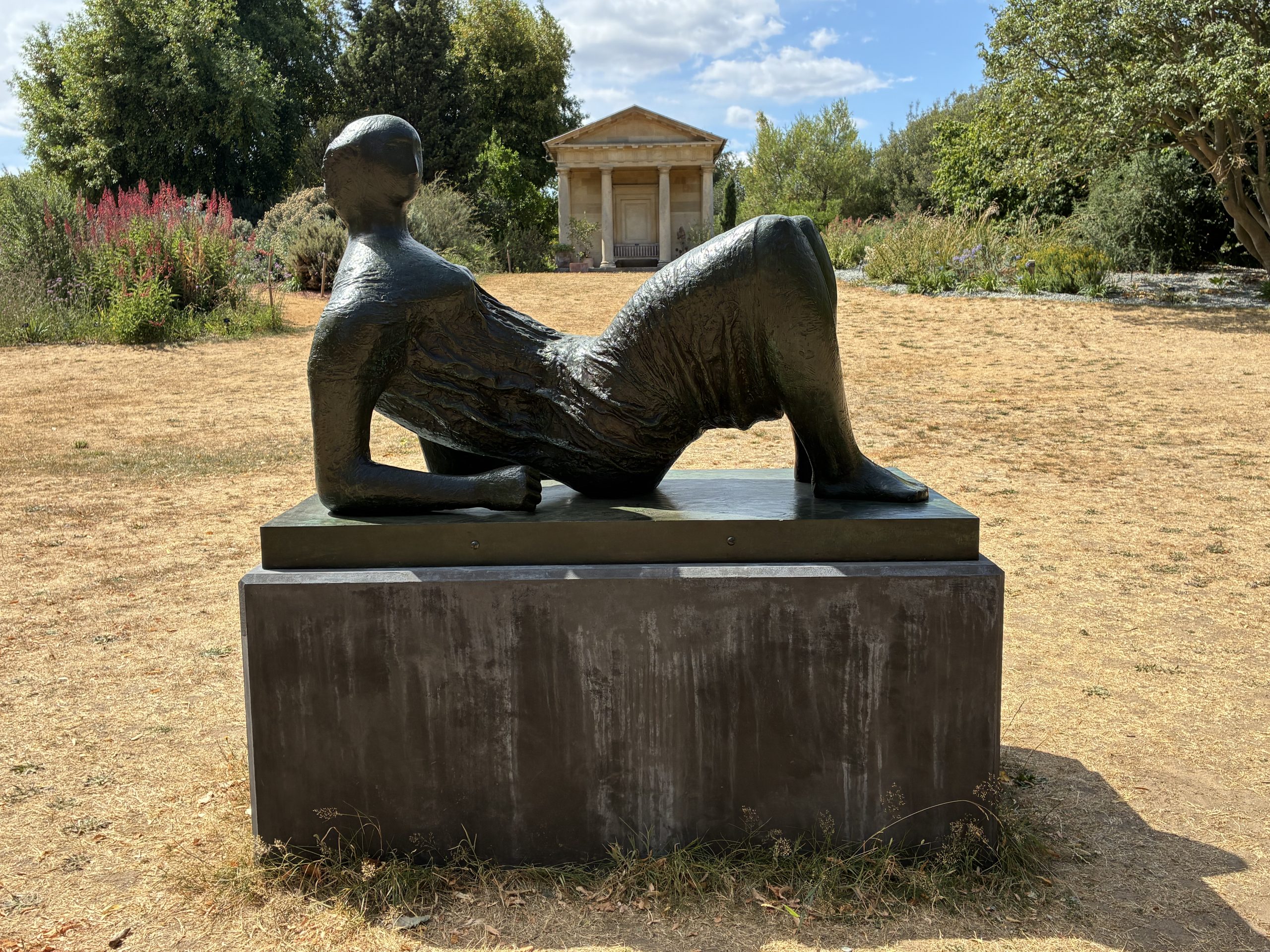 Draped Reclining Figure by Henry Moore, Kew Gardens