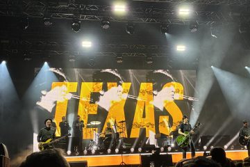 Texas, Sandown Park Racecourse